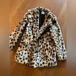 Faux Fur leopard jacket